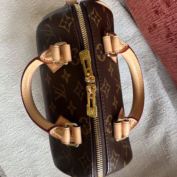 Louis Vuitton Speedy Speedy Bandoulière 20 with Beige Strap - Picture 7 of 15